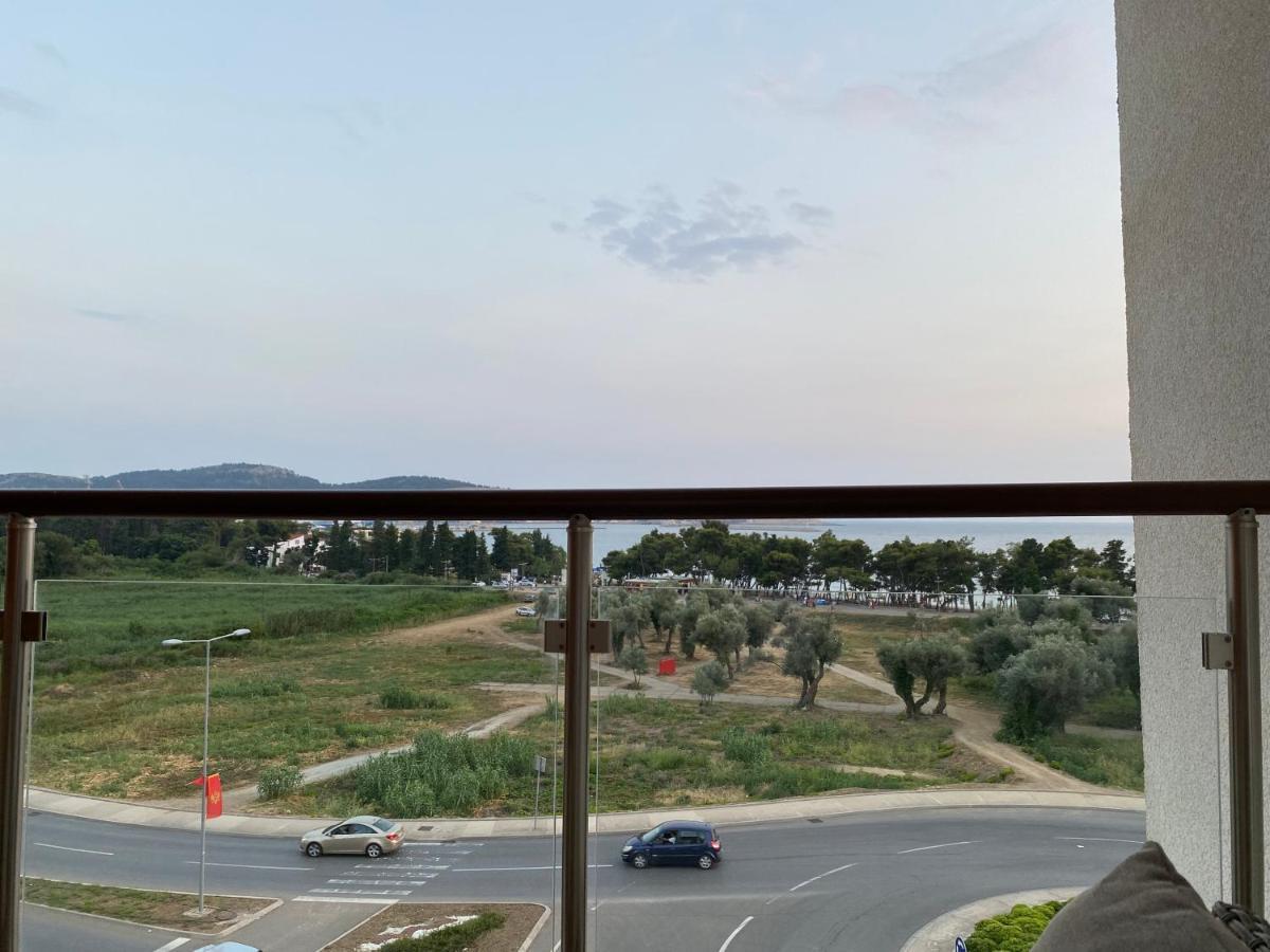Bitcoin And Ethereum Deluxe Apartments Bar Exteriér fotografie