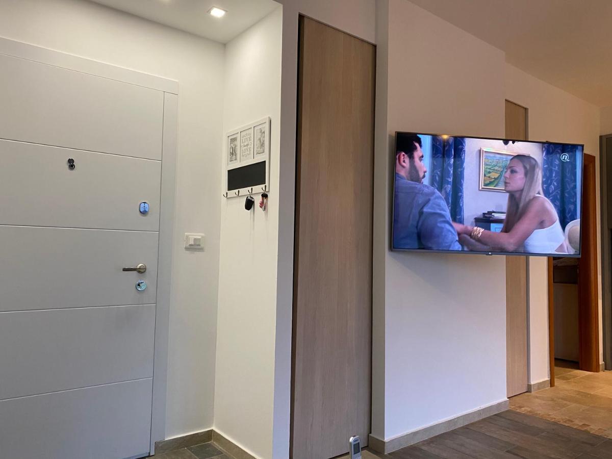 Bitcoin And Ethereum Deluxe Apartments Bar Exteriér fotografie