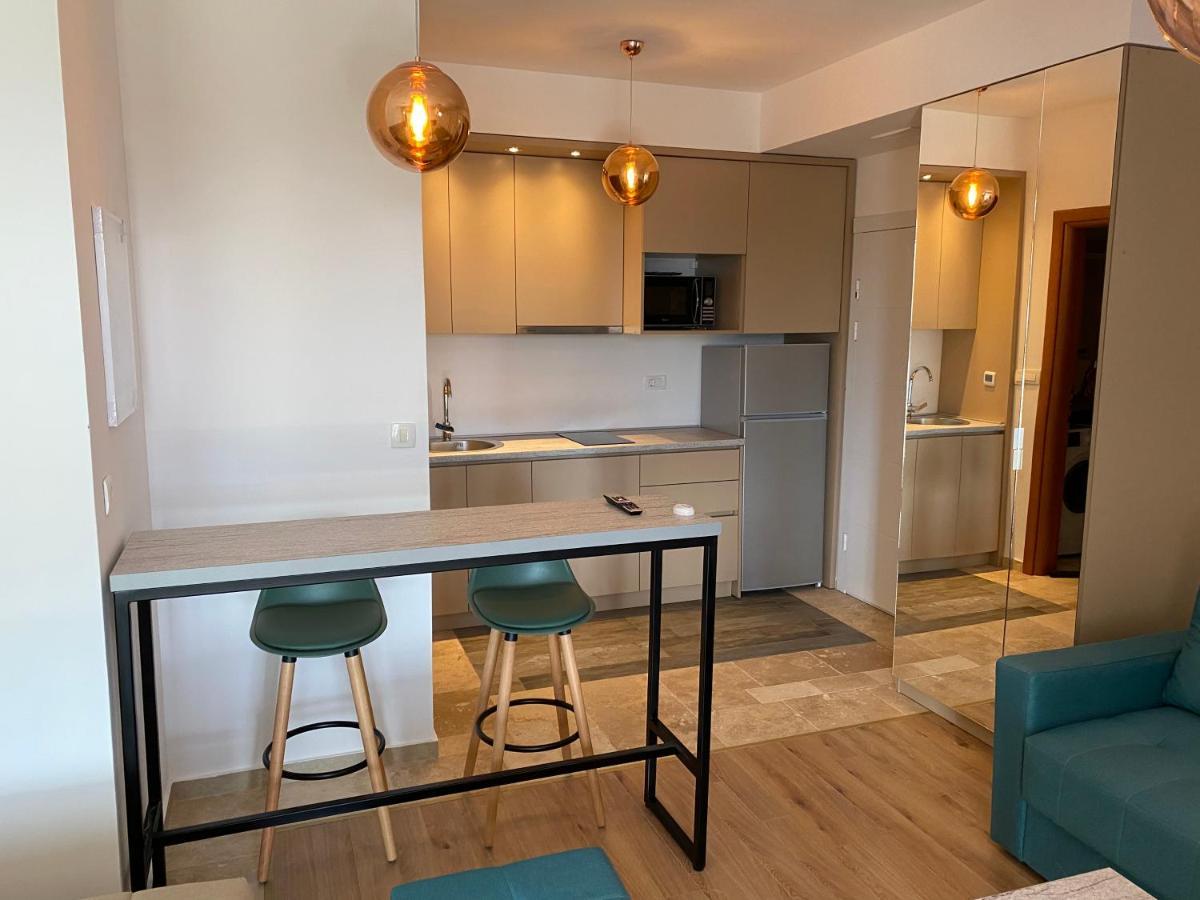 Bitcoin And Ethereum Deluxe Apartments Bar Exteriér fotografie