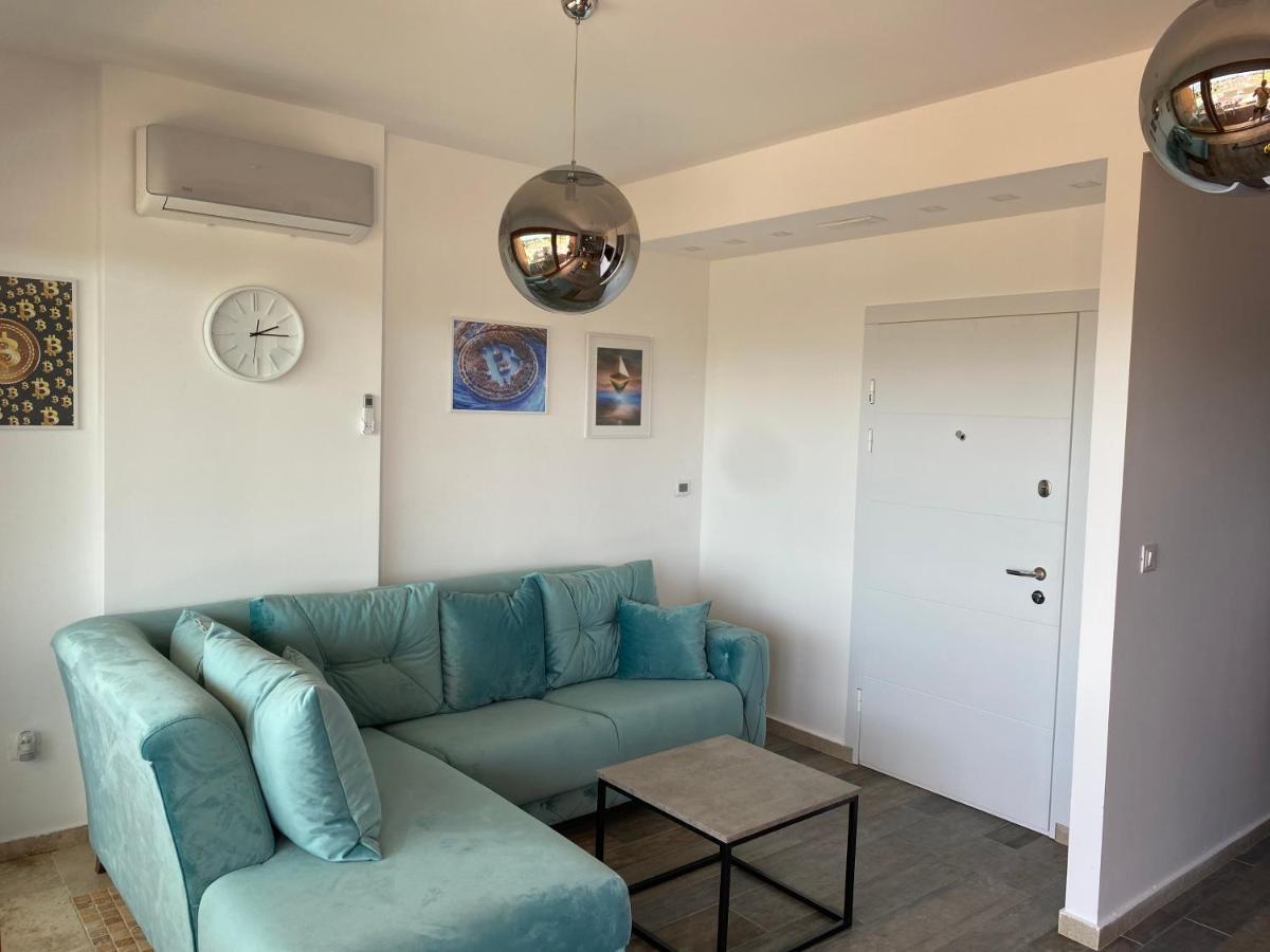 Bitcoin And Ethereum Deluxe Apartments Bar Exteriér fotografie
